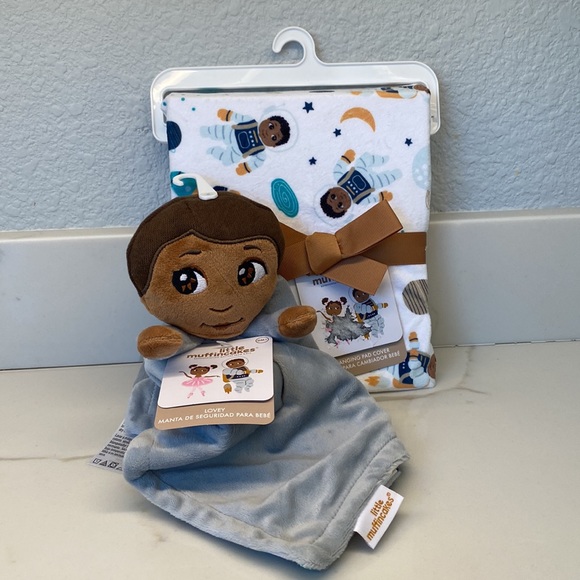 Little Muffincakes stuffed Lovey and changing pad cover set - Picture 6 of 6